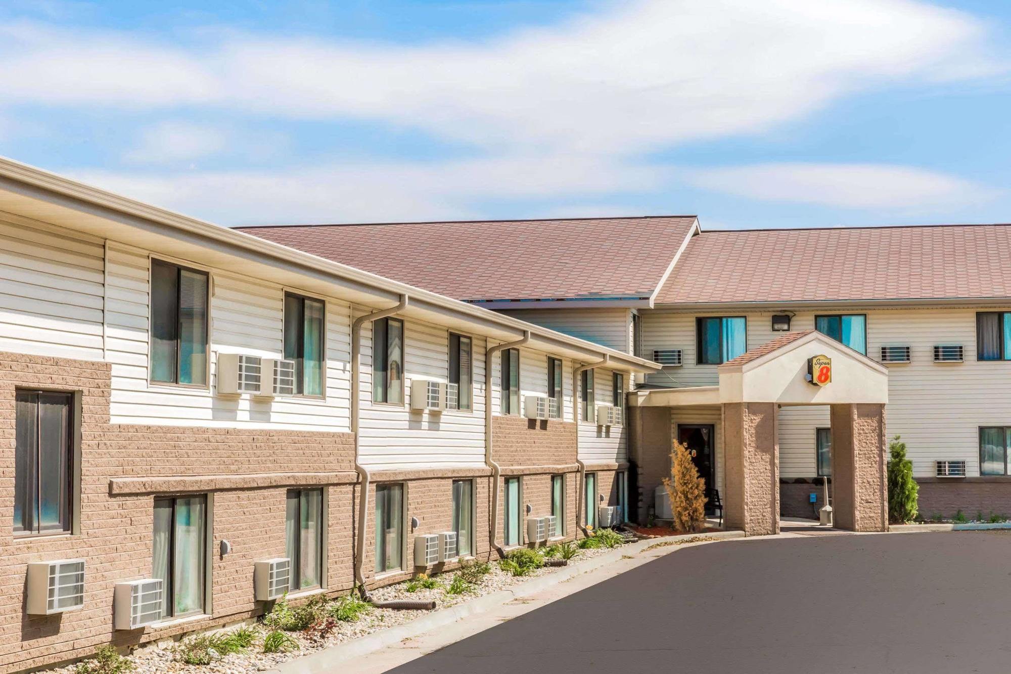 Hotel Super 8 By Wyndham Airport I90 Sioux Falls Exterior foto